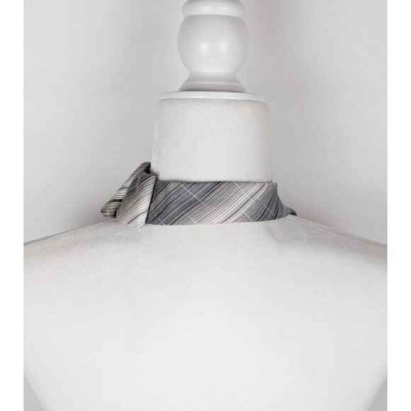 Ogsplosh Women's Retro Ascot Scarf Made From A Vintage Necktie Beige - Picture 6 of 6